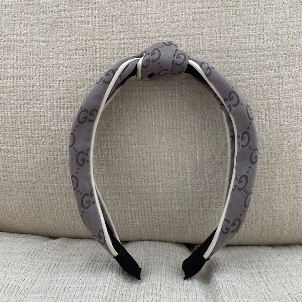 Grey Gucci print headband